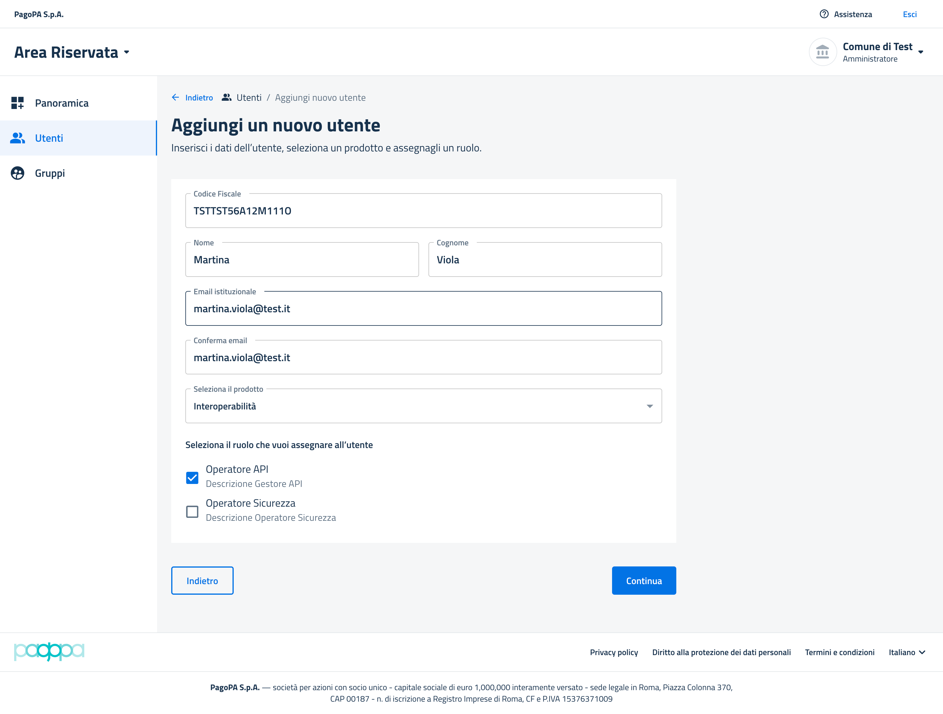 La schermata di Piattaforma Area Riservata (Self Care) per creare una nuova utenza compilata per un nuovo utente con privilegi da operatore API su PDND Interoperabilità.